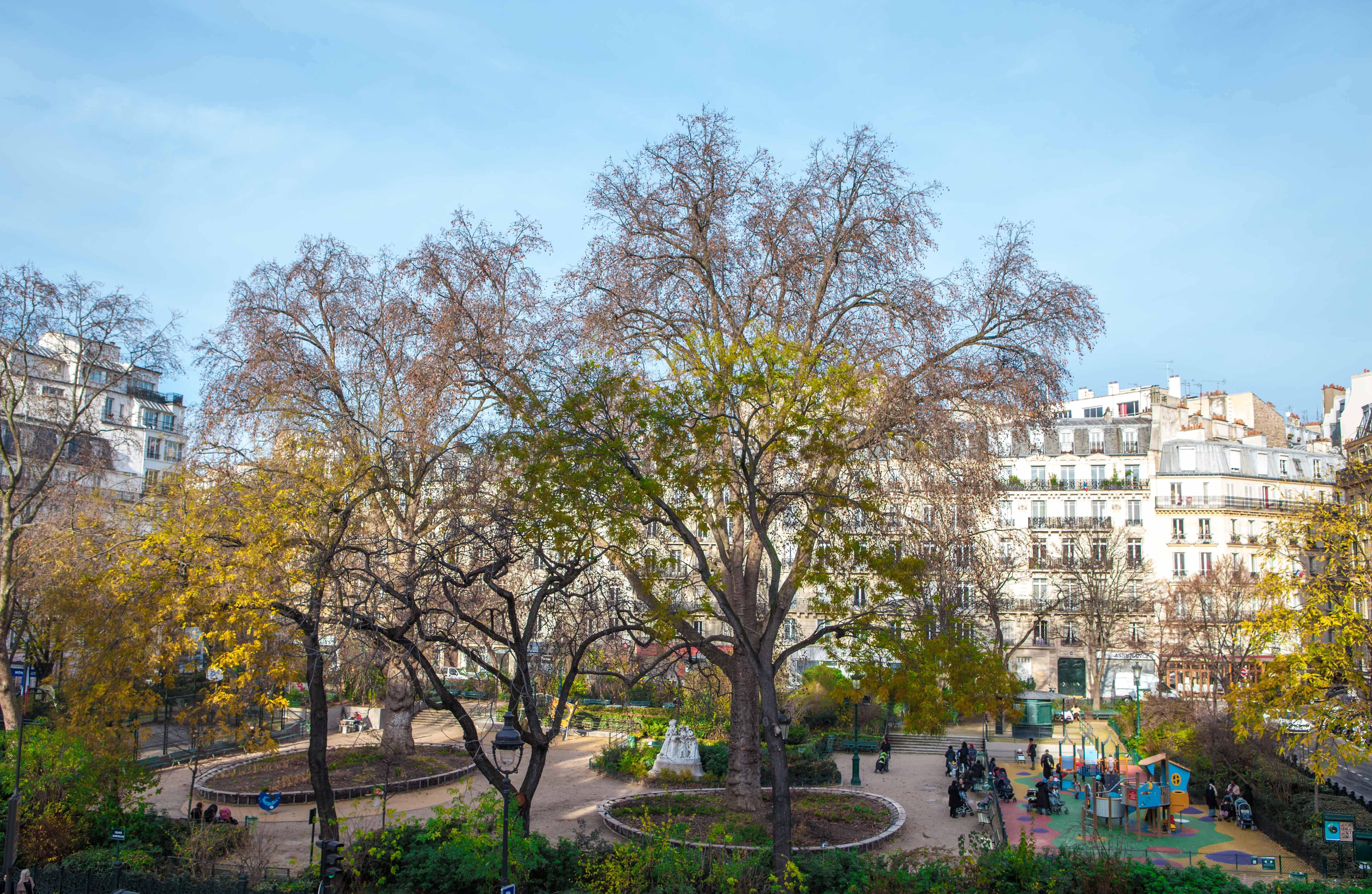 Hotel Montholon Paris Bagian luar foto